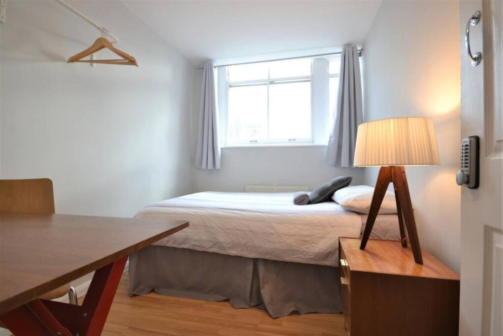Stylish Budget 4 Bedroom Flat In Brick Lane Лондон Экстерьер фото