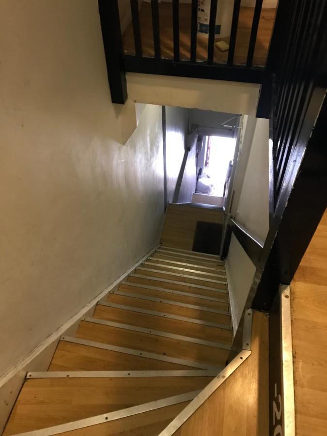 Stylish Budget 4 Bedroom Flat In Brick Lane Лондон Экстерьер фото